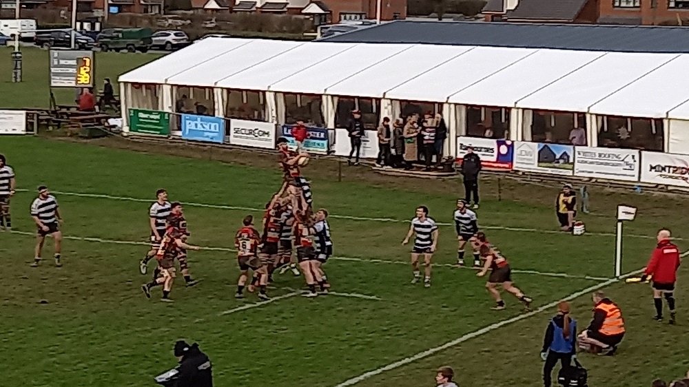 LUCTONIANS 20-22 CINDERFORD